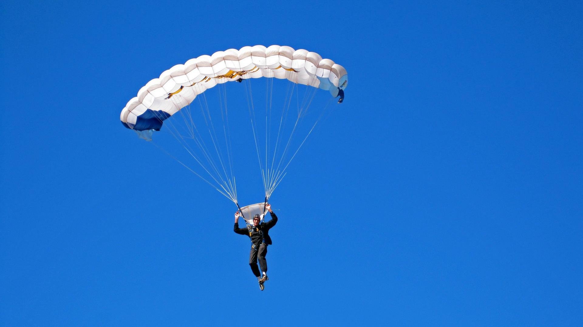 非他不可，当王皓扛起德国战车力克三狮军团